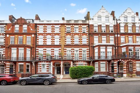 Bramham Gardens, London SW5