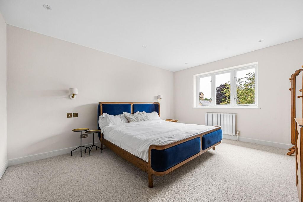 Additional image 14 of 5 bed detached house for salePearces Orchard, Henley-On-Thames RG9