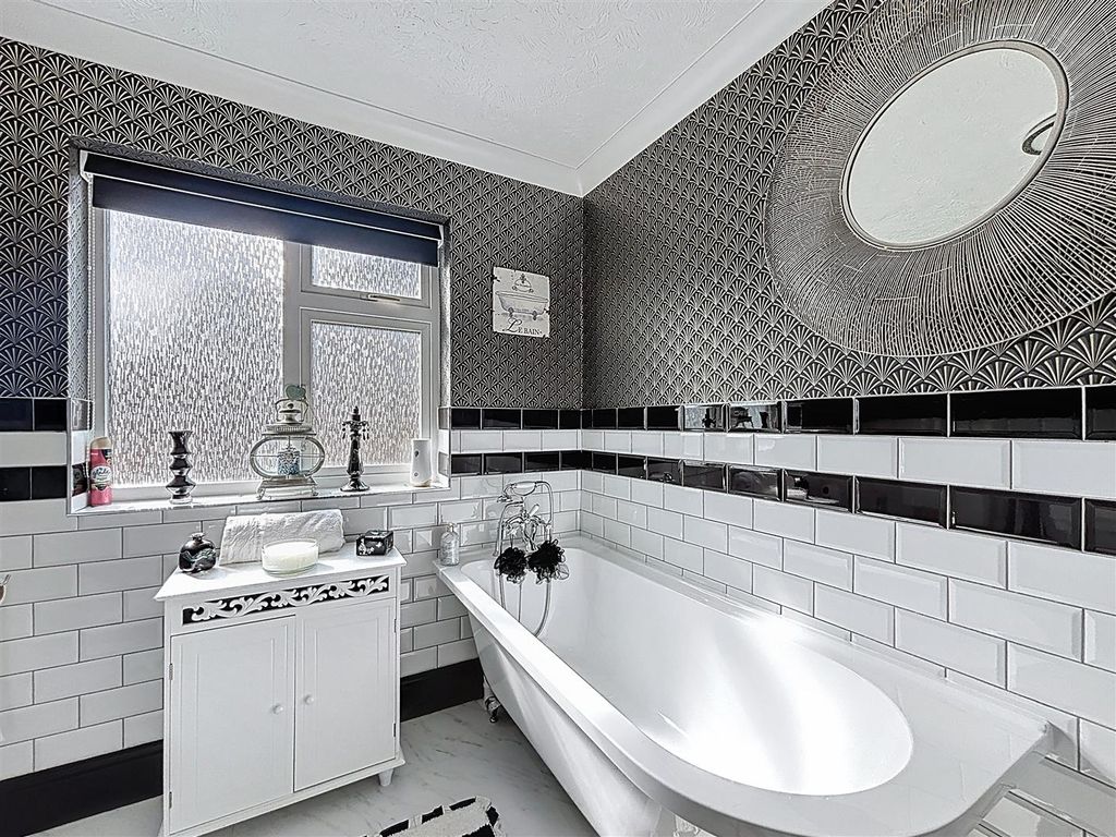 Additional image 10 of 4 bed detached bungalow for saleStrawberry Gardens, Hornsea HU18
