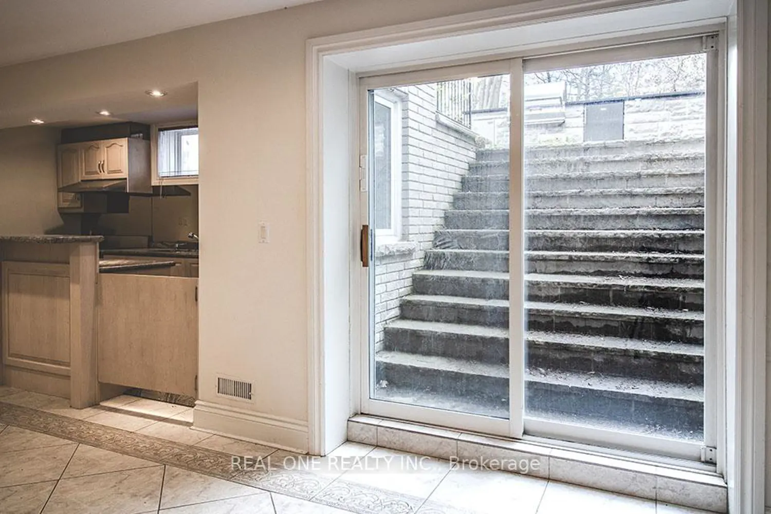 Additional image 9 of 50 Yorkminster Road