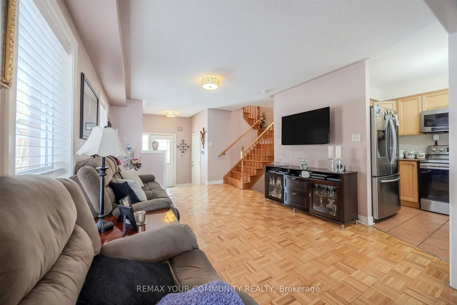 50 Lodgeway Drive photo 5