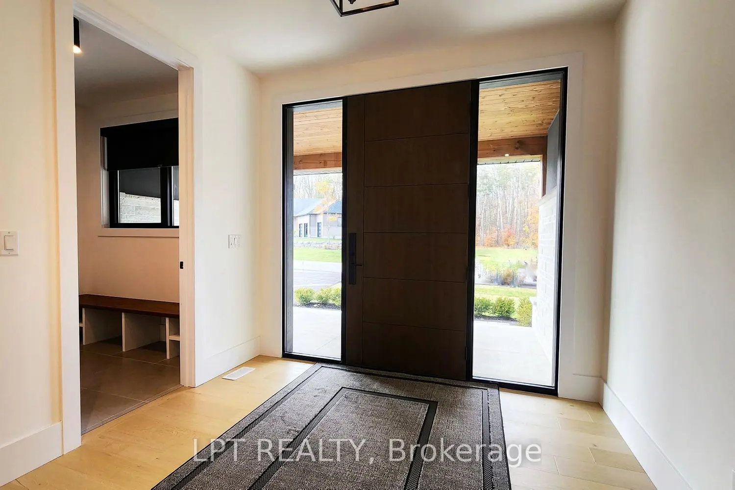 15 Byers Street photo 2