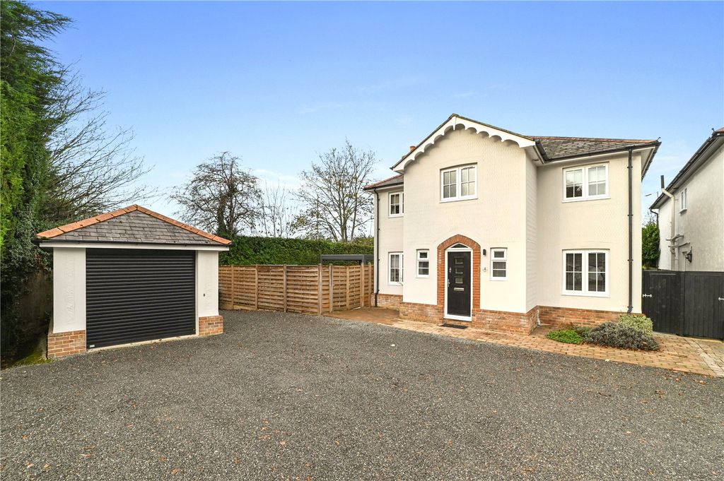 4 bed detached house for saleMillhurst Mews, Old Harlow, Essex CM17