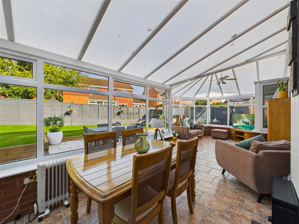 Additional image 7 of 4 bed detached house for saleBirch Close, Hessle HU13