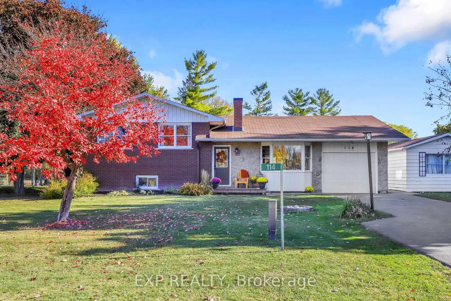 114 Kedey St Street photo 2
