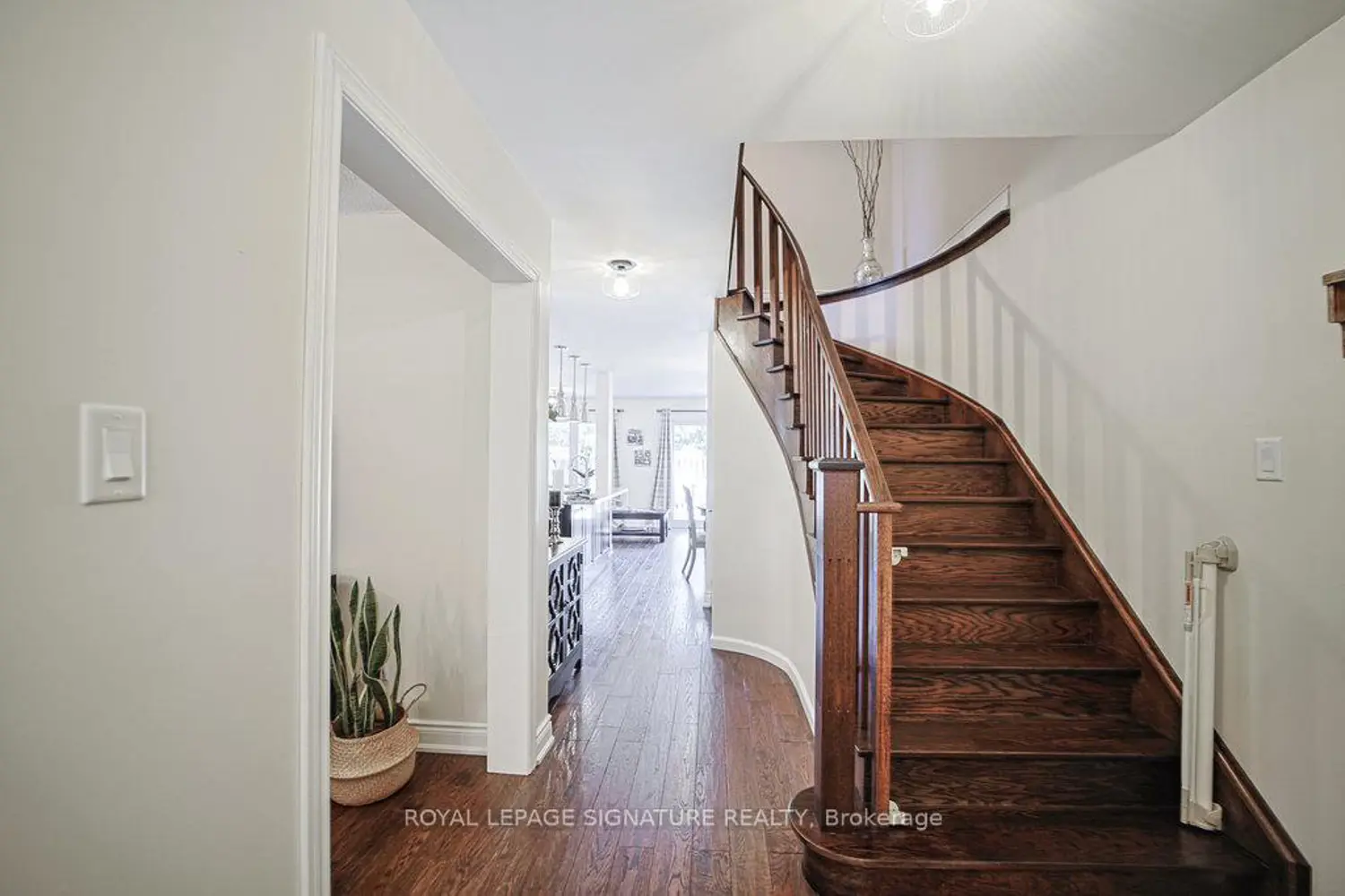 1106 Highgate Place