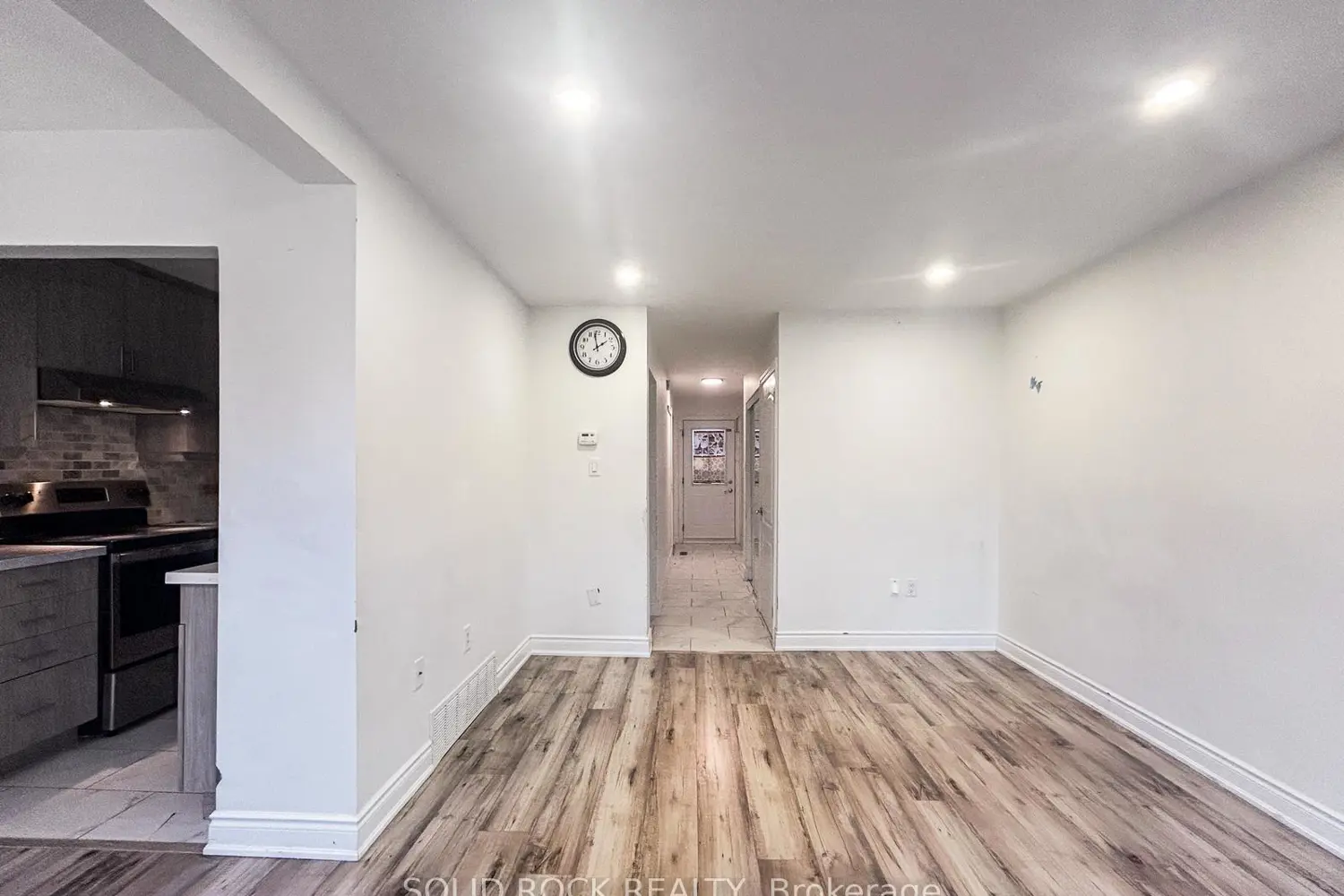 100 Quigley Road 143 photo 4