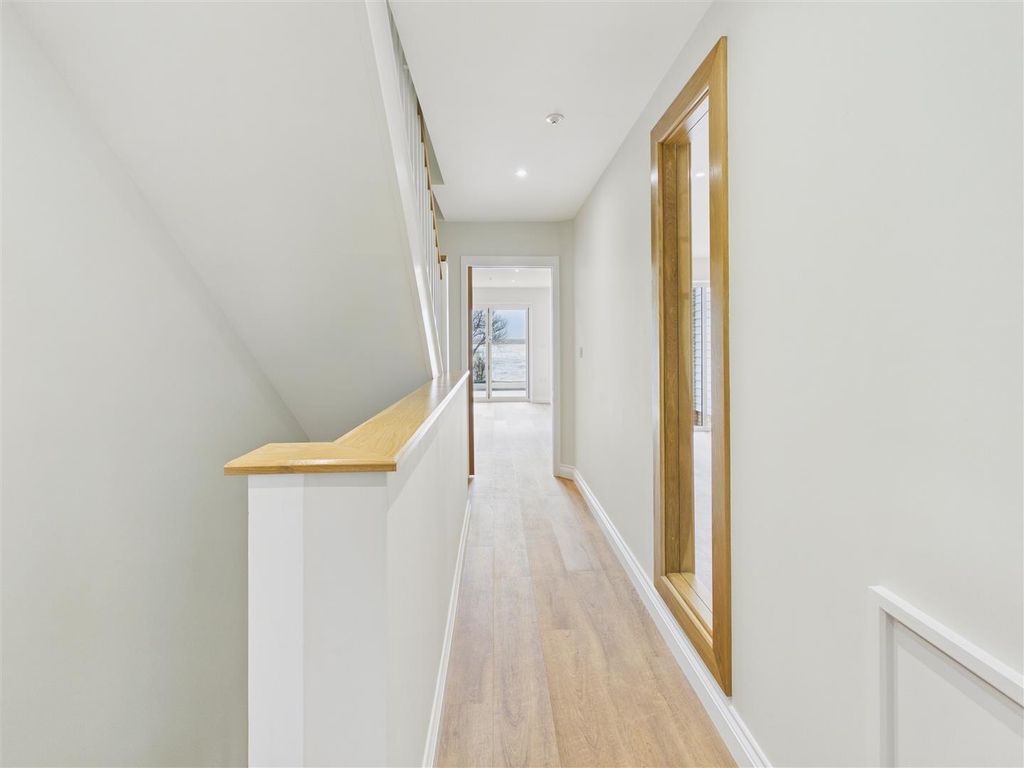 Additional image 20 of 4 bed town house for saleCliff Road, Hessle HU13