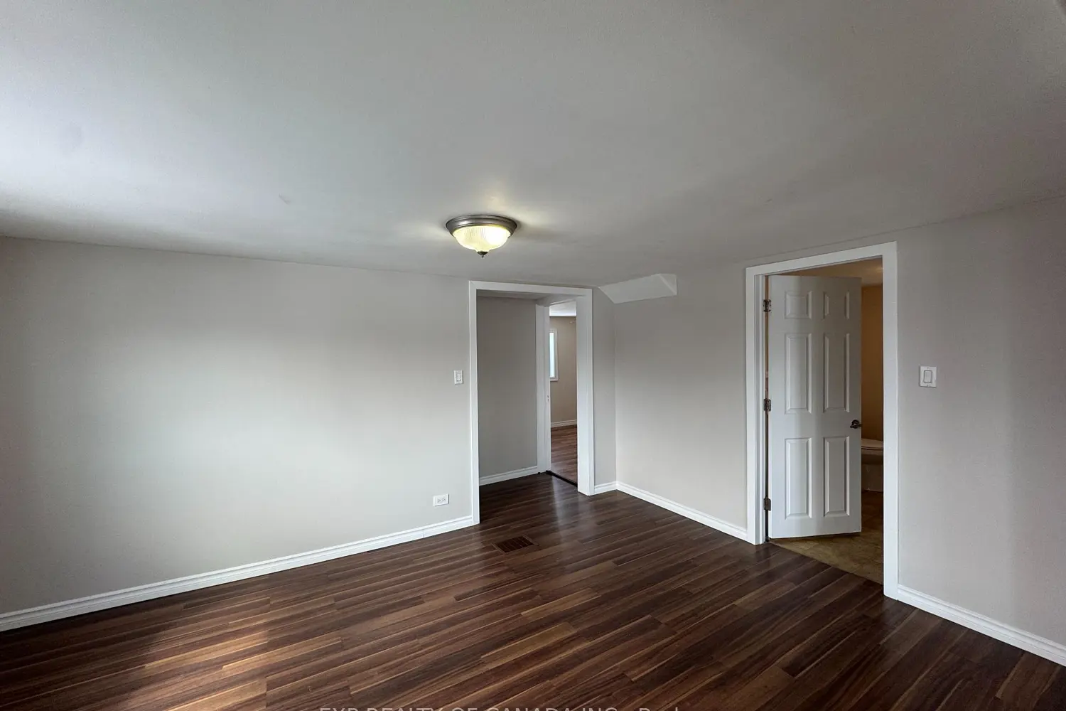Additional image 8 of 148 Elm Street