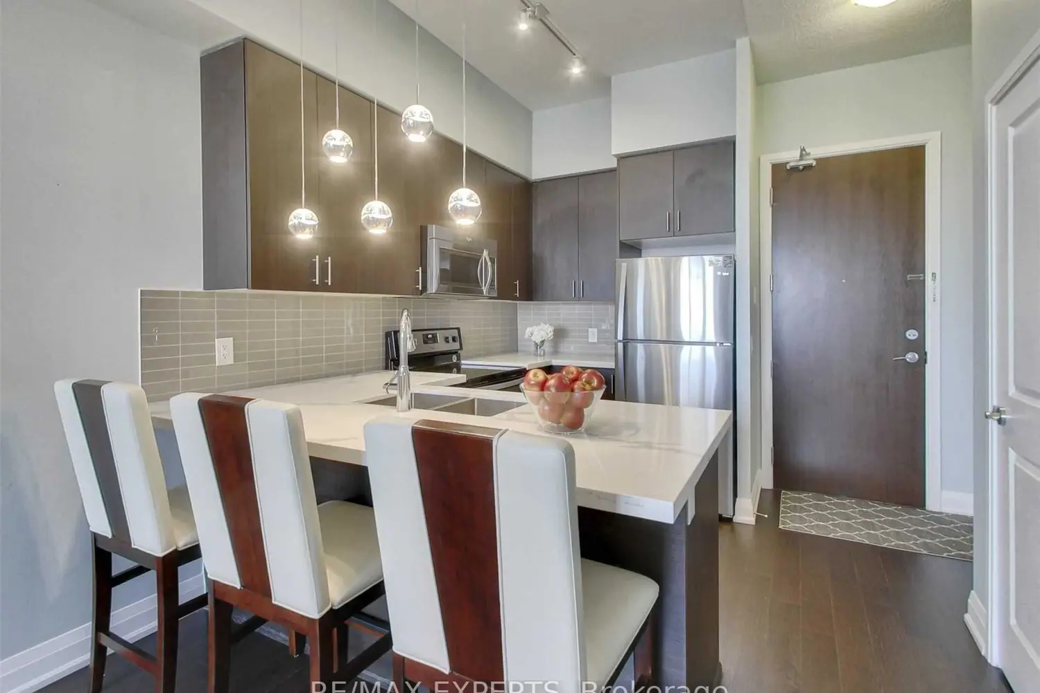 Additional image 5 of 9582 Markham Road 1607