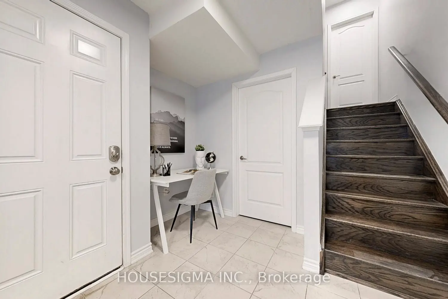 Additional image 19 of 1097 Silk Street