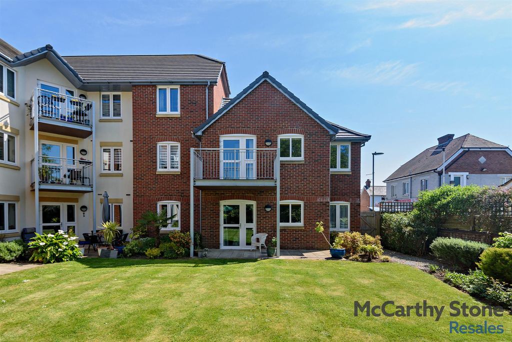 Additional image 11 of 2 bed flat for saleSt. Marys Road, Hayling Island PO11