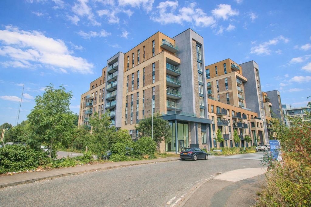 2 bed flat for saleMoore House, Harlow CM20