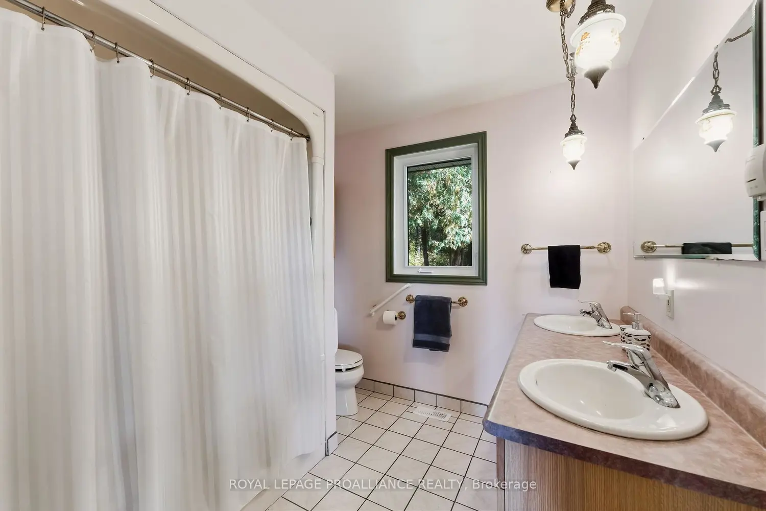 151 Carman Road photo 5