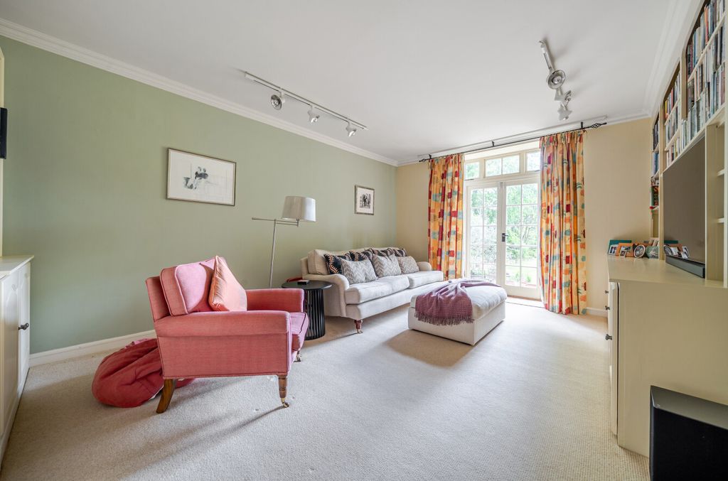 Additional image 6 of 6 bed detached house for saleHaslemere, Surrey GU27