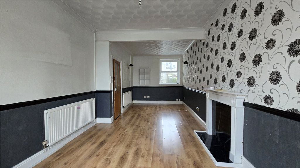 Additional image 2 of 3 bed terraced house for saleMaeshyfryd Road, Holyhead, Isle Of Anglesey LL65