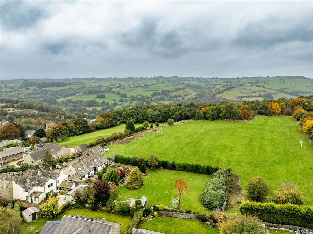 Additional image 21 of 5 bed detached house for saleLanglea Terrace, Hipperholme, Halifax HX3