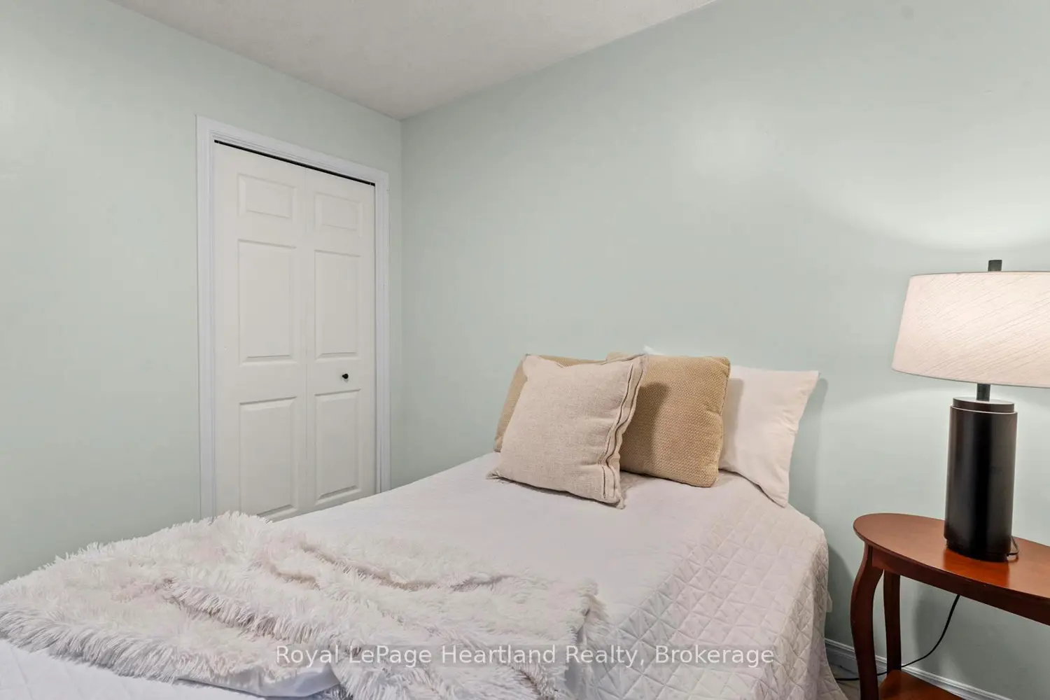 Additional image 8 of 17 Suncoast Drive