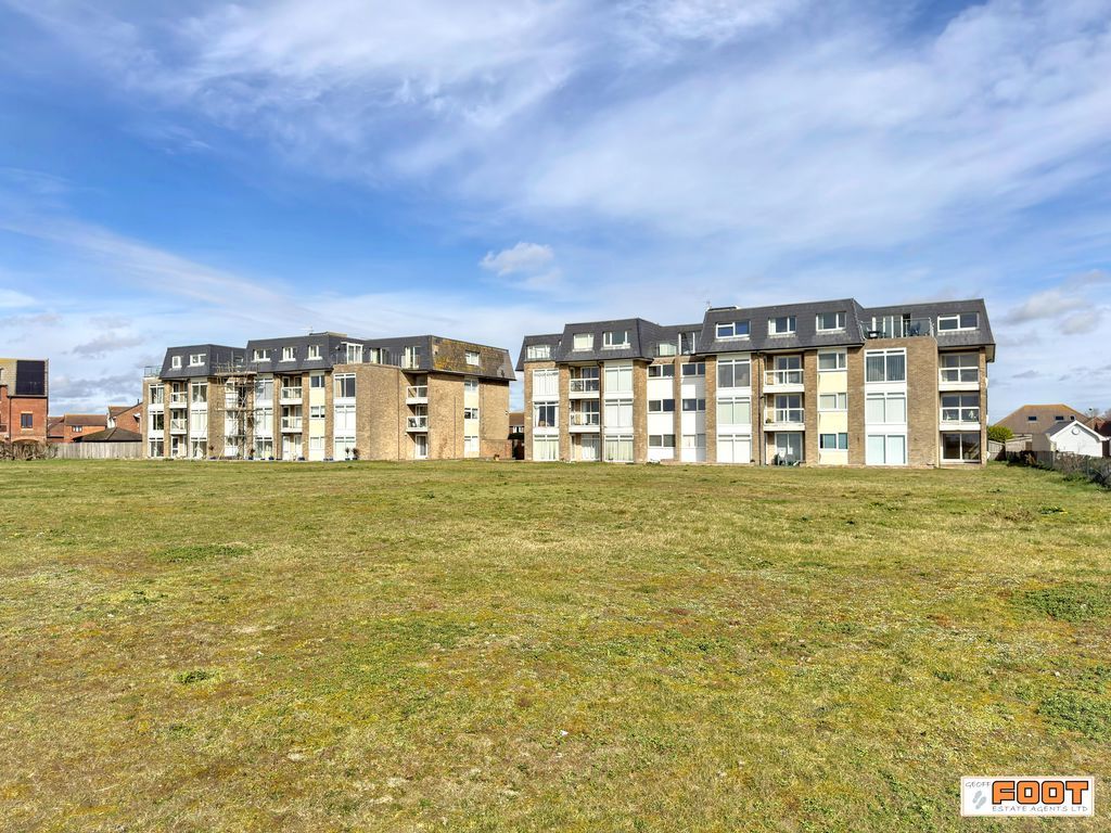 Additional image 11 of 2 bed flat for saleSouthwood Road, Hayling Island PO11