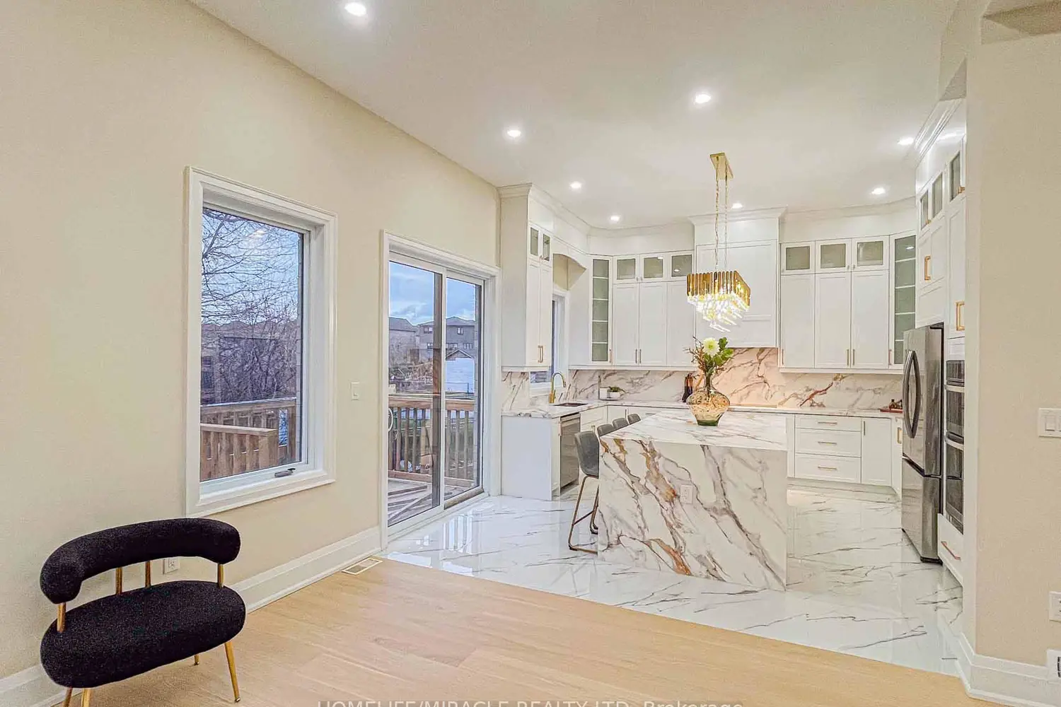 234 Eleanor Avenue photo 4