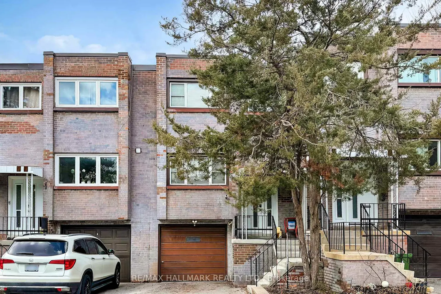 25 Candy Court Way