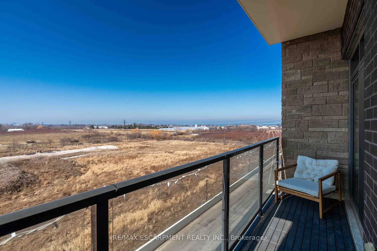 Additional image 12 of 5055 Greenlane Road 541