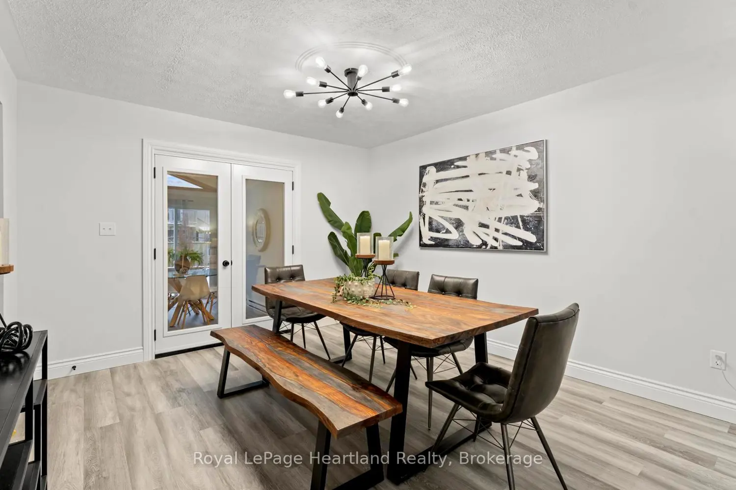 Additional image 4 of 17 Suncoast Drive