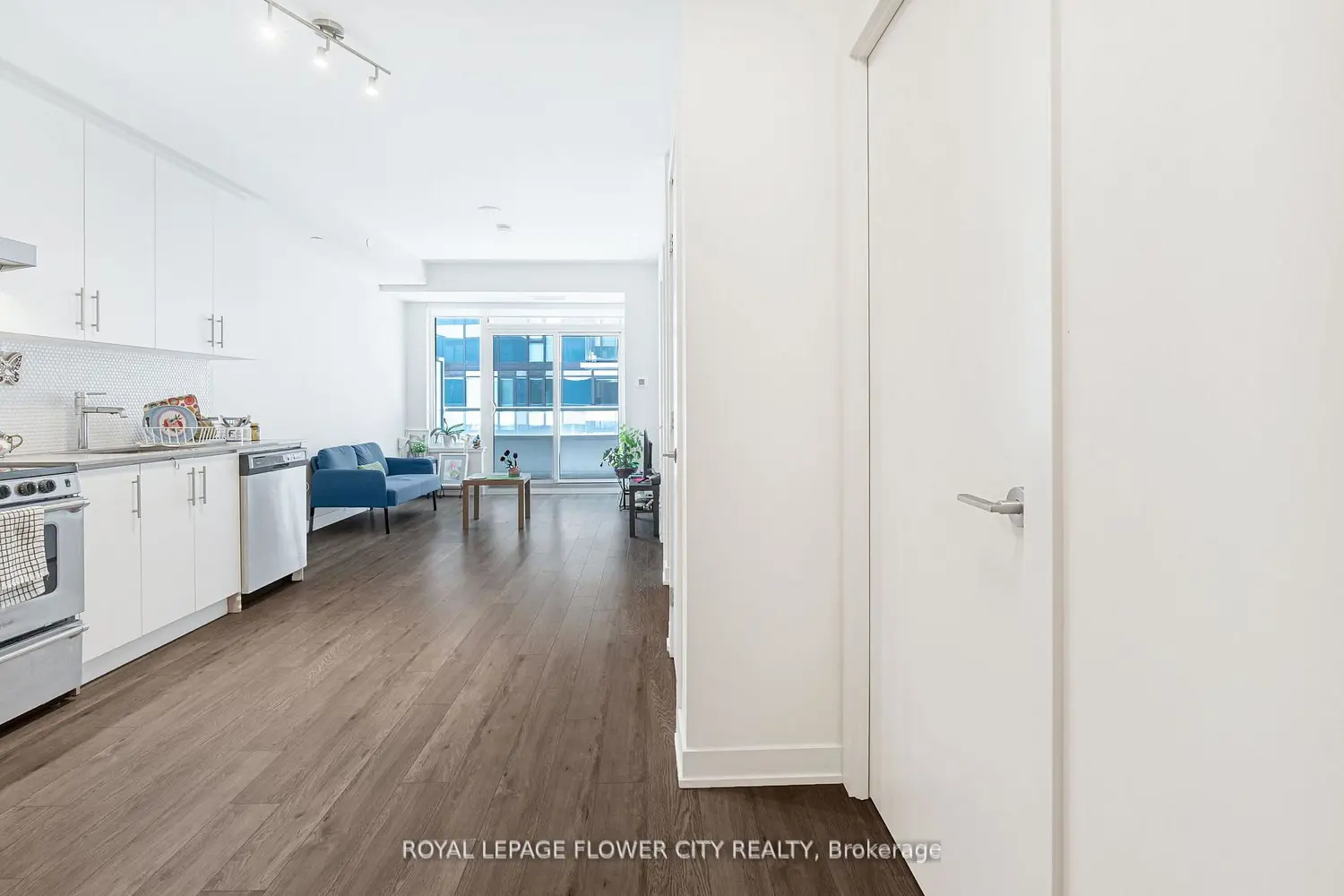 212 King William Street 907 photo 4