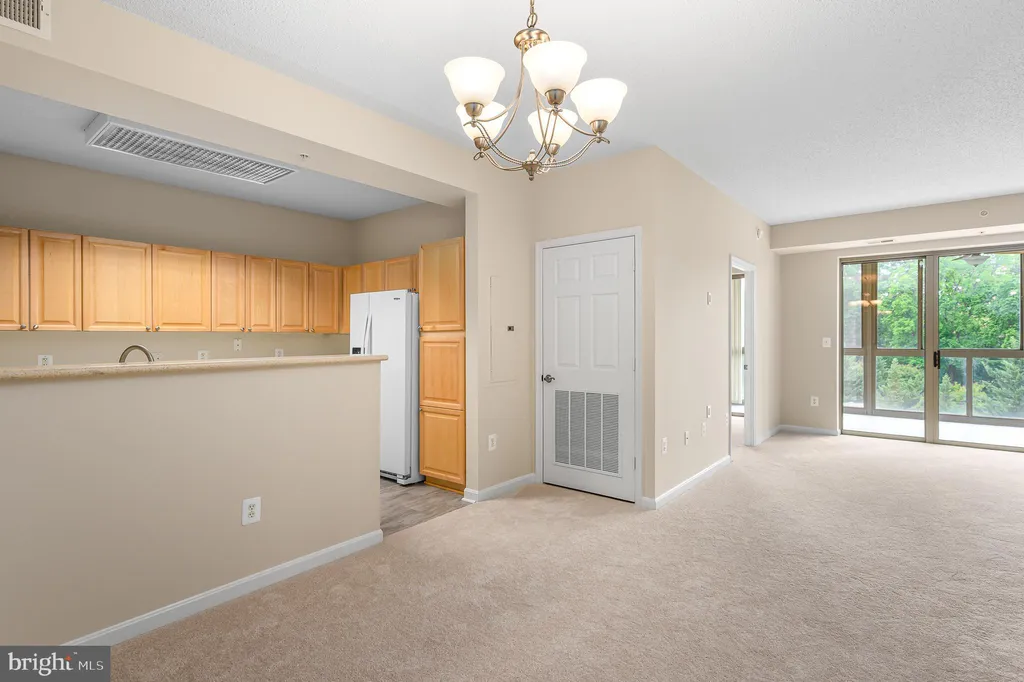 Additional image 9 of 19355 Cypress Ridge Terrace Unit 404, Leesburg, VA 20176