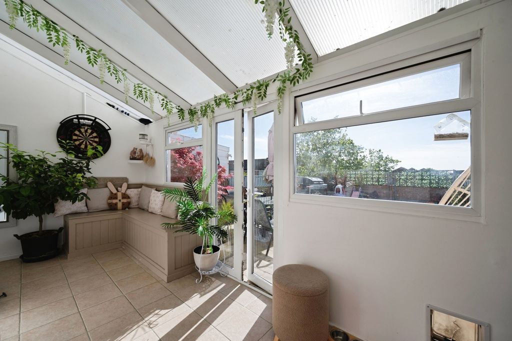 Additional image 15 of 3 bed maisonette for saleRails Lane, Hayling Island, Hampshire PO11