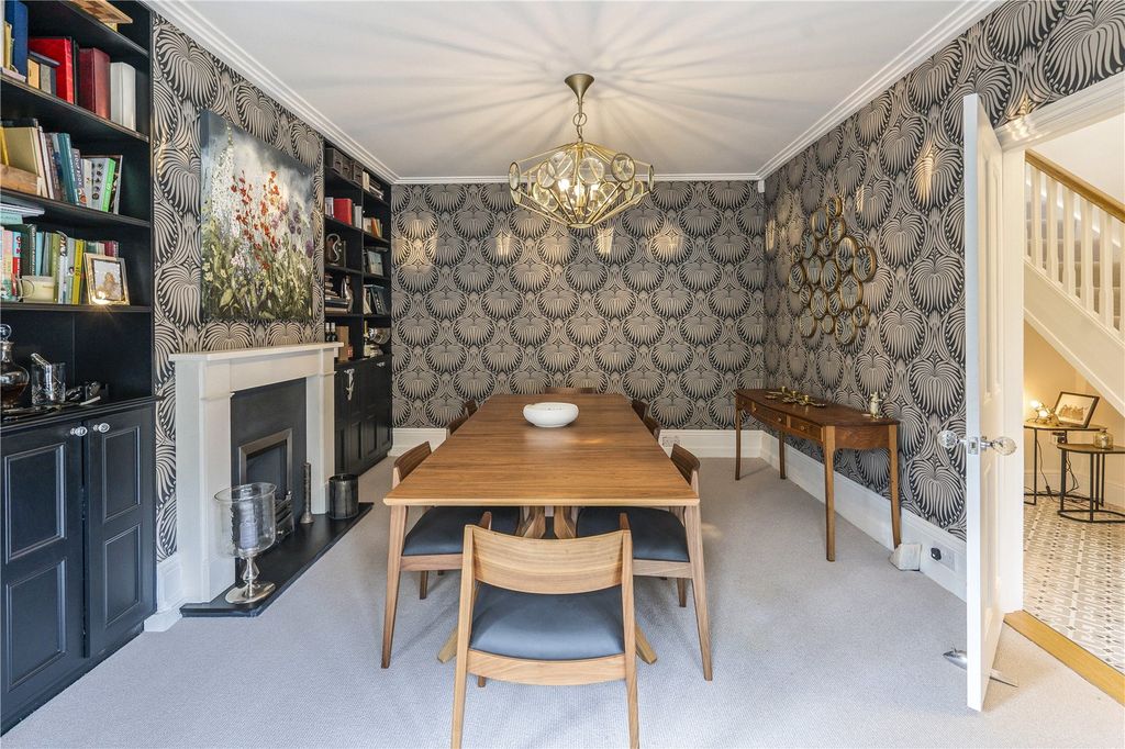 Additional image 6 of 4 bed detached house for saleSt. Andrews Road, Henley-On-Thames, Oxfordshire RG9
