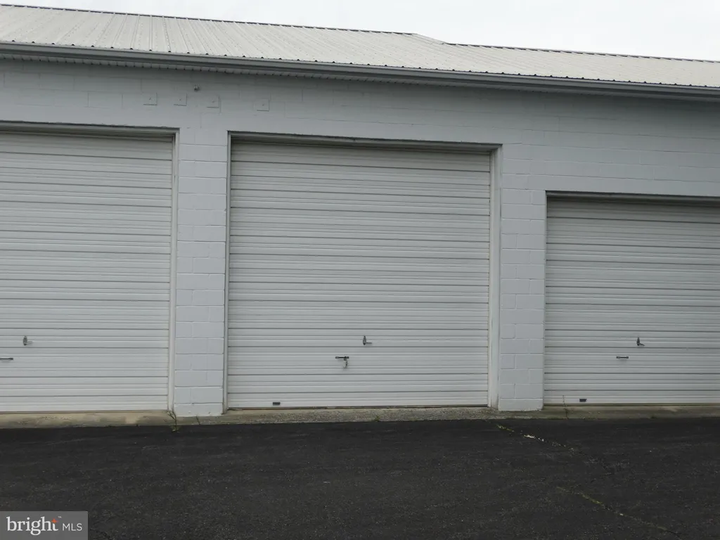 Additional image 5 of 130 N N Antrim Way Unit 5, Greencastle, PA 17225