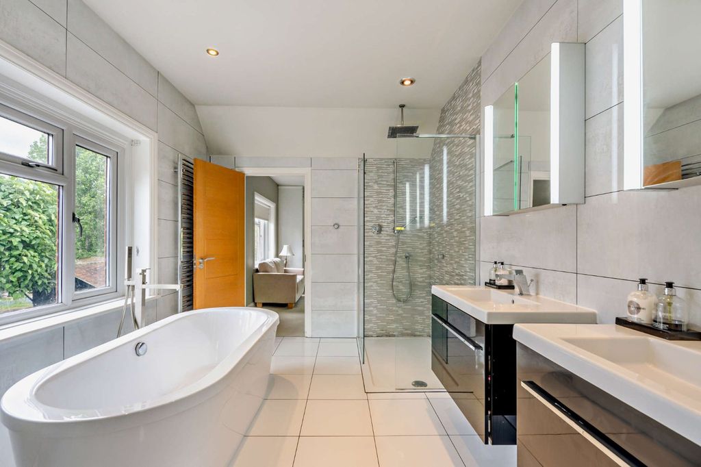 Additional image 26 of 5 bed equestrian for saleKerves Lane, Horsham, West Sussex RH13