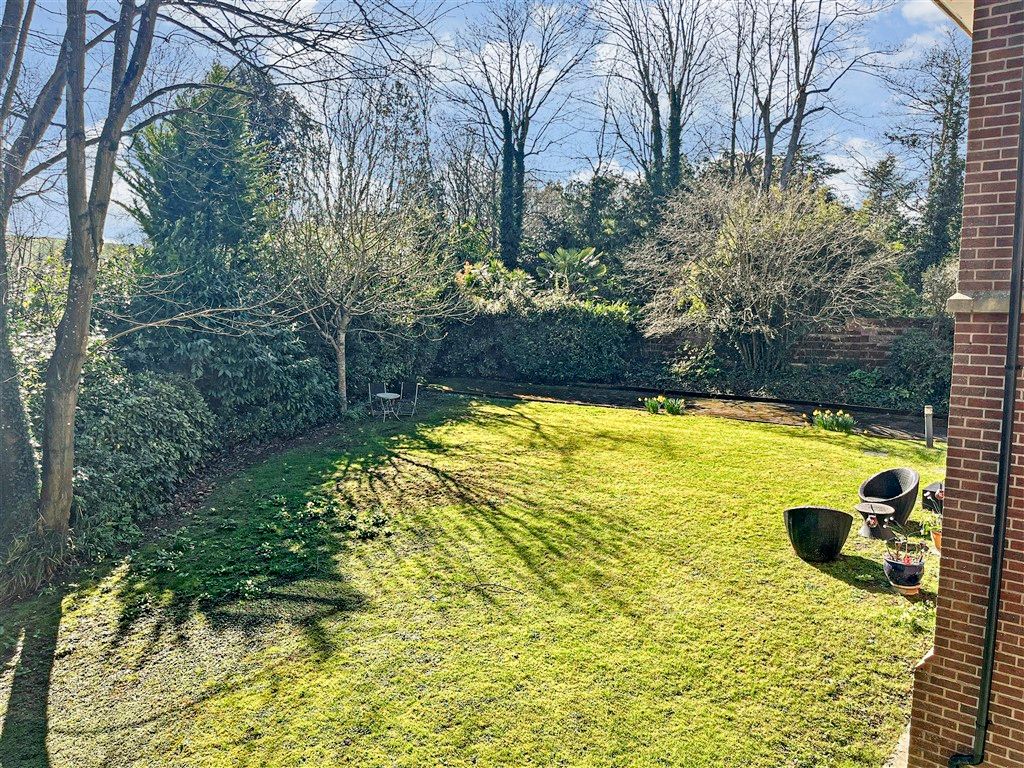Additional image 9 of 2 bed flat for saleClays Hill, Bramber, Steyning, West Sussex BN44