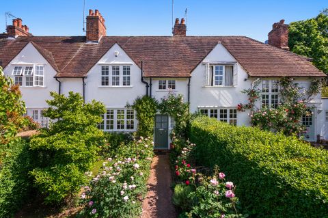 Woodside, London NW11