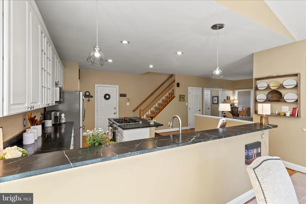 Additional image 24 of 47780 Allegheny Circle, Sterling, VA 20165