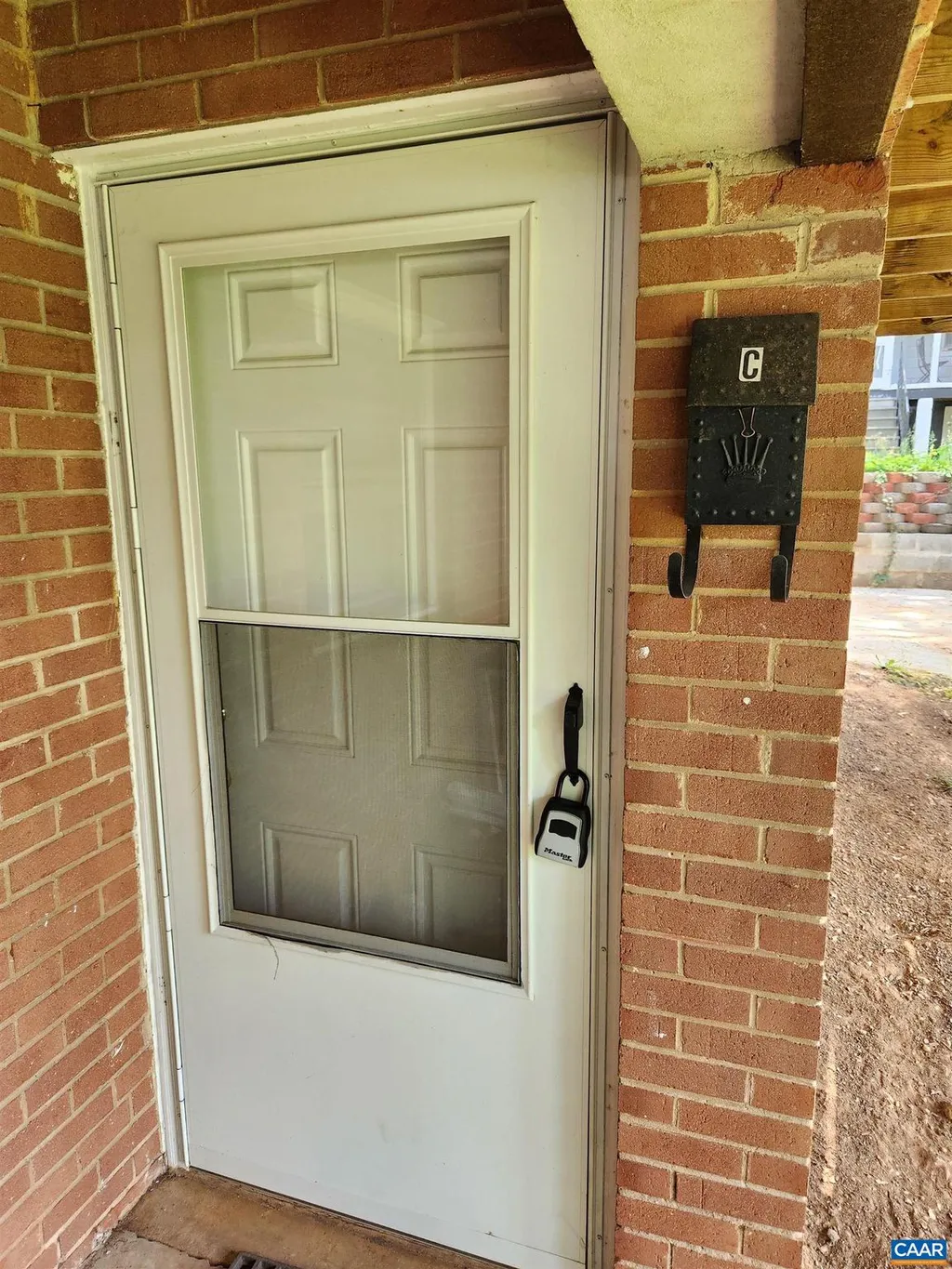 130 Apple Tree Rd Unit C, Charlottesville, VA 22903 photo 2