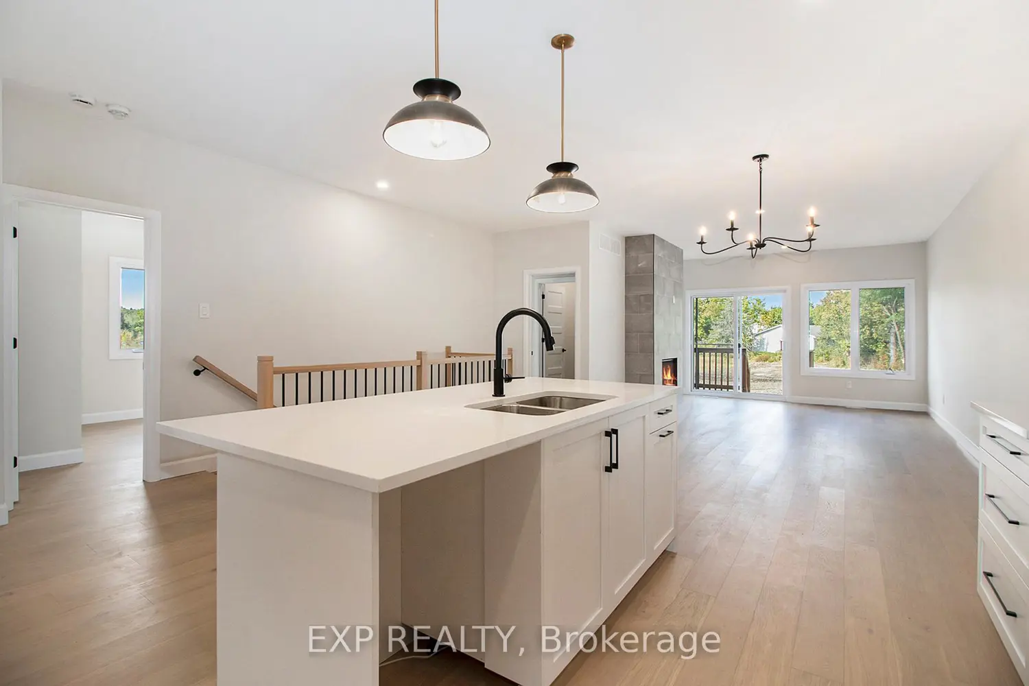 775 Lacroix Road photo 5