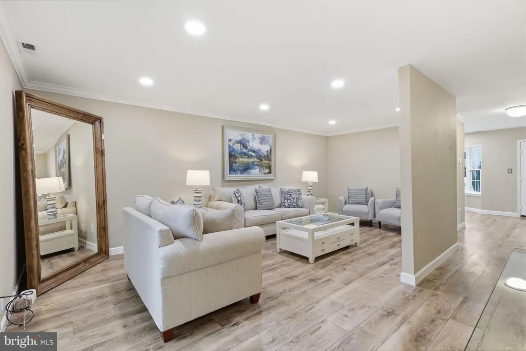Additional image 6 of 13707 Autumn Vale Court Unit 29E, Chantilly, VA 20151