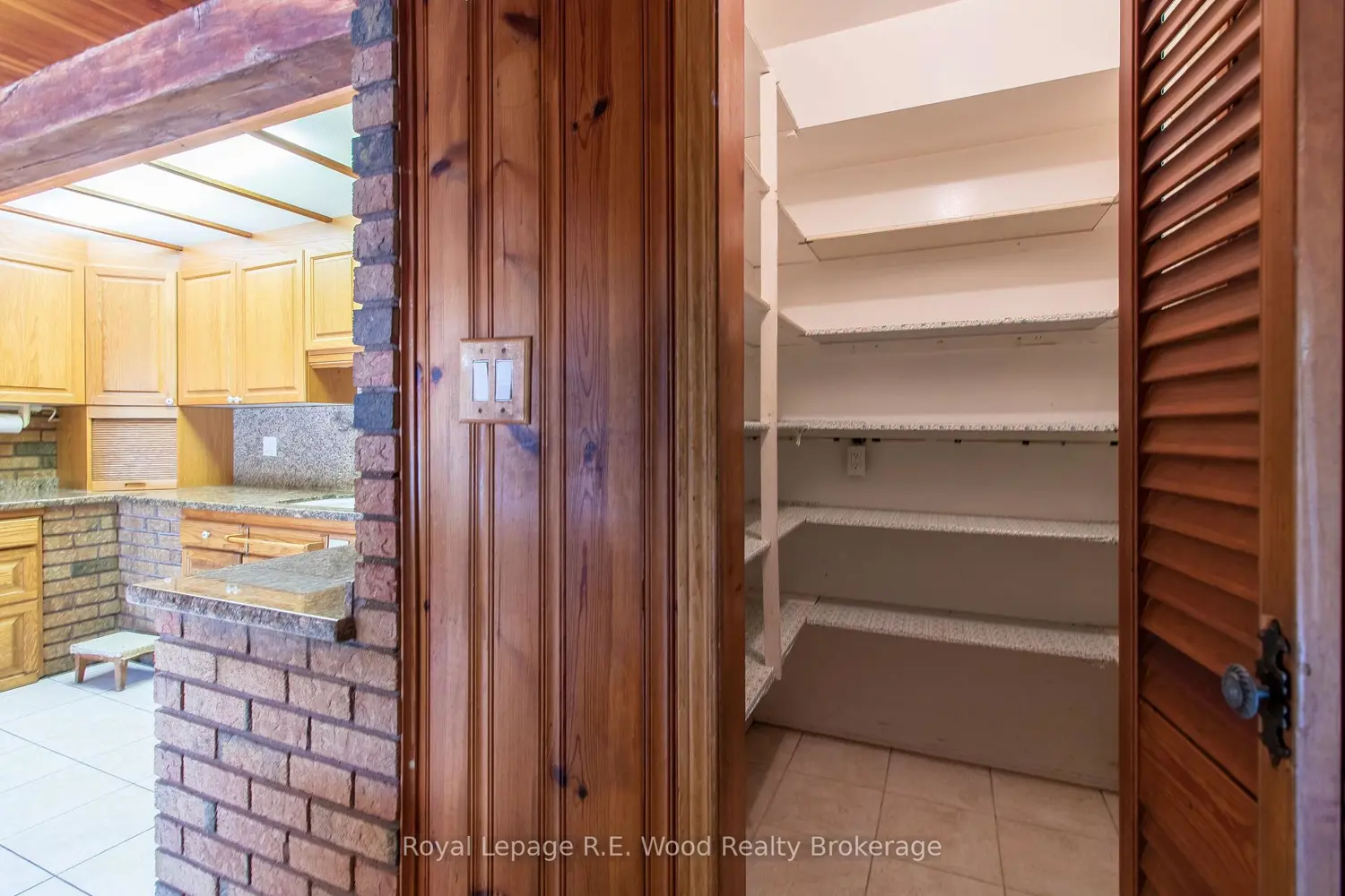 4974 Marion Street photo 3