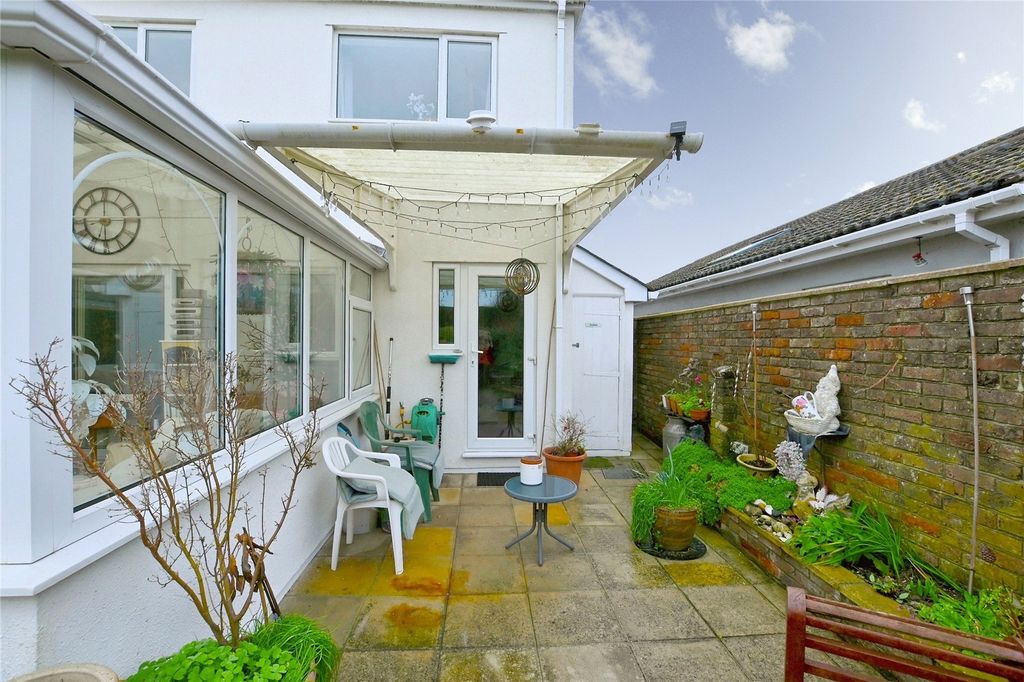 Additional image 31 of 6 bed detached house for saleHavant Road, Hayling Island, Hampshire PO11