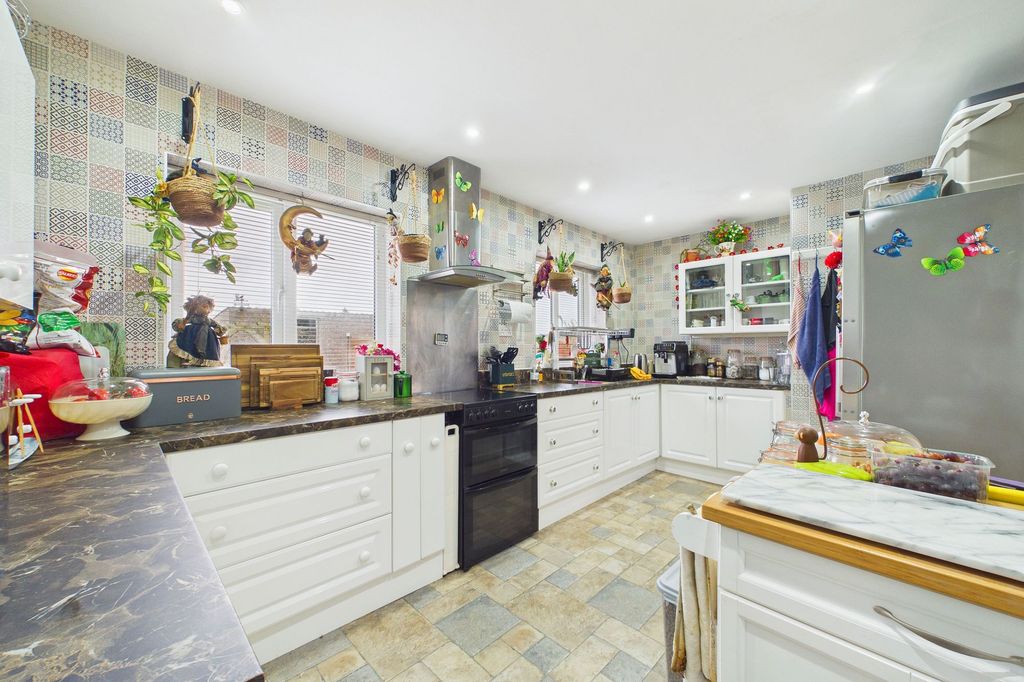2 bed semi-detached bungalow for saleWray Head, Drigg CA19 photo 5