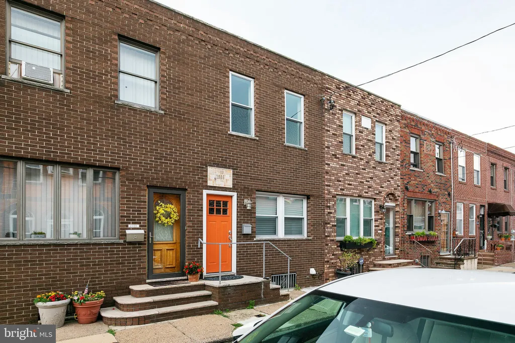 Additional image 4 of 1903 S Warnock Street, Philadelphia, PA 19148
