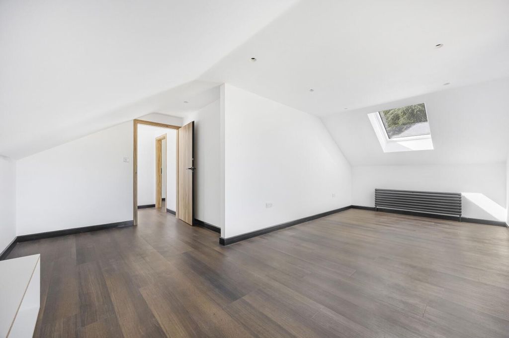 Additional image 26 of 5 bed detached house for saleMakins Road, Henley-On-Thames RG9