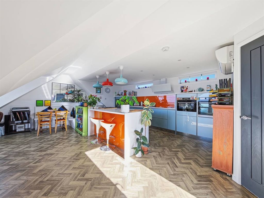 Additional image 6 of 4 bed detached house for saleHarcourt Drive, Herne Bay CT6