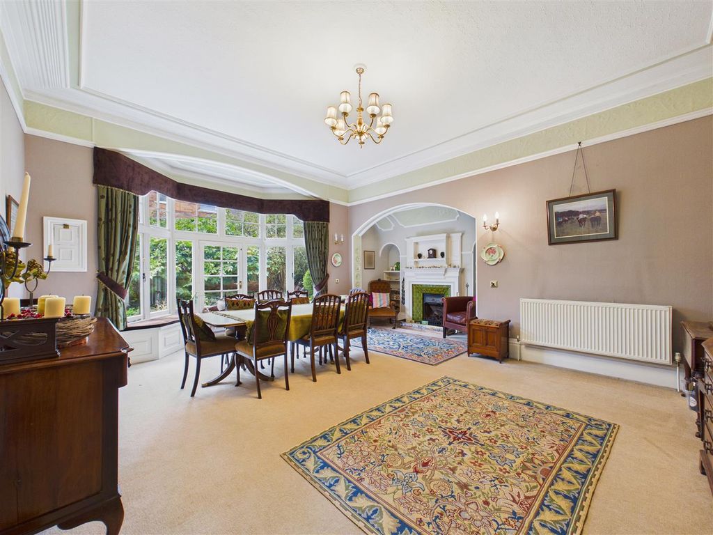 Additional image 4 of 5 bed semi-detached house for saleDavenport Avenue, Hessle HU13