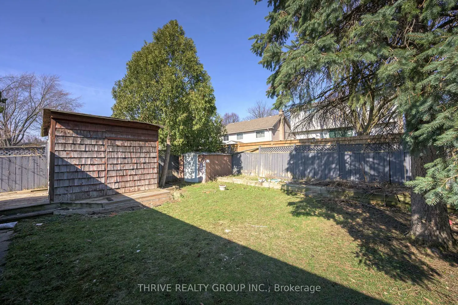 81 Beechbank Crescent photo 5