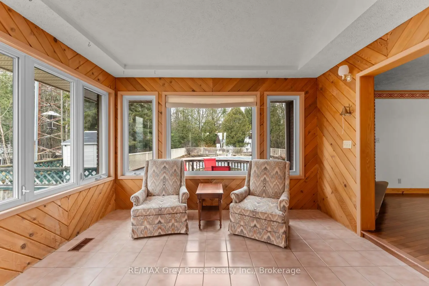 122 Cottage Lane photo 5