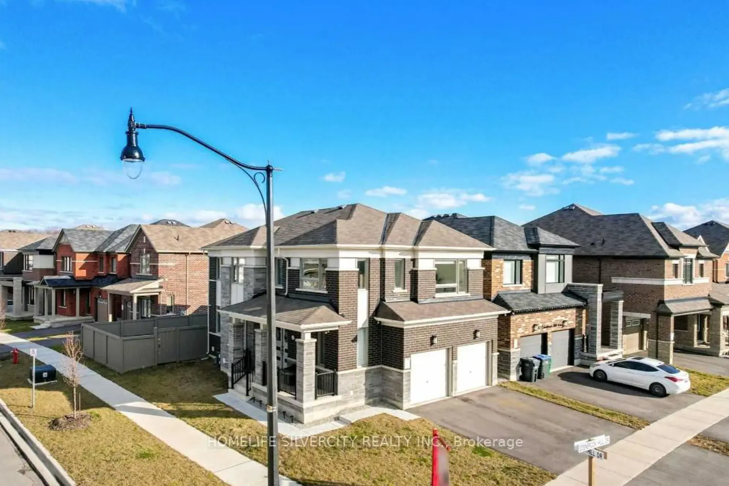 1 Boothill Drive