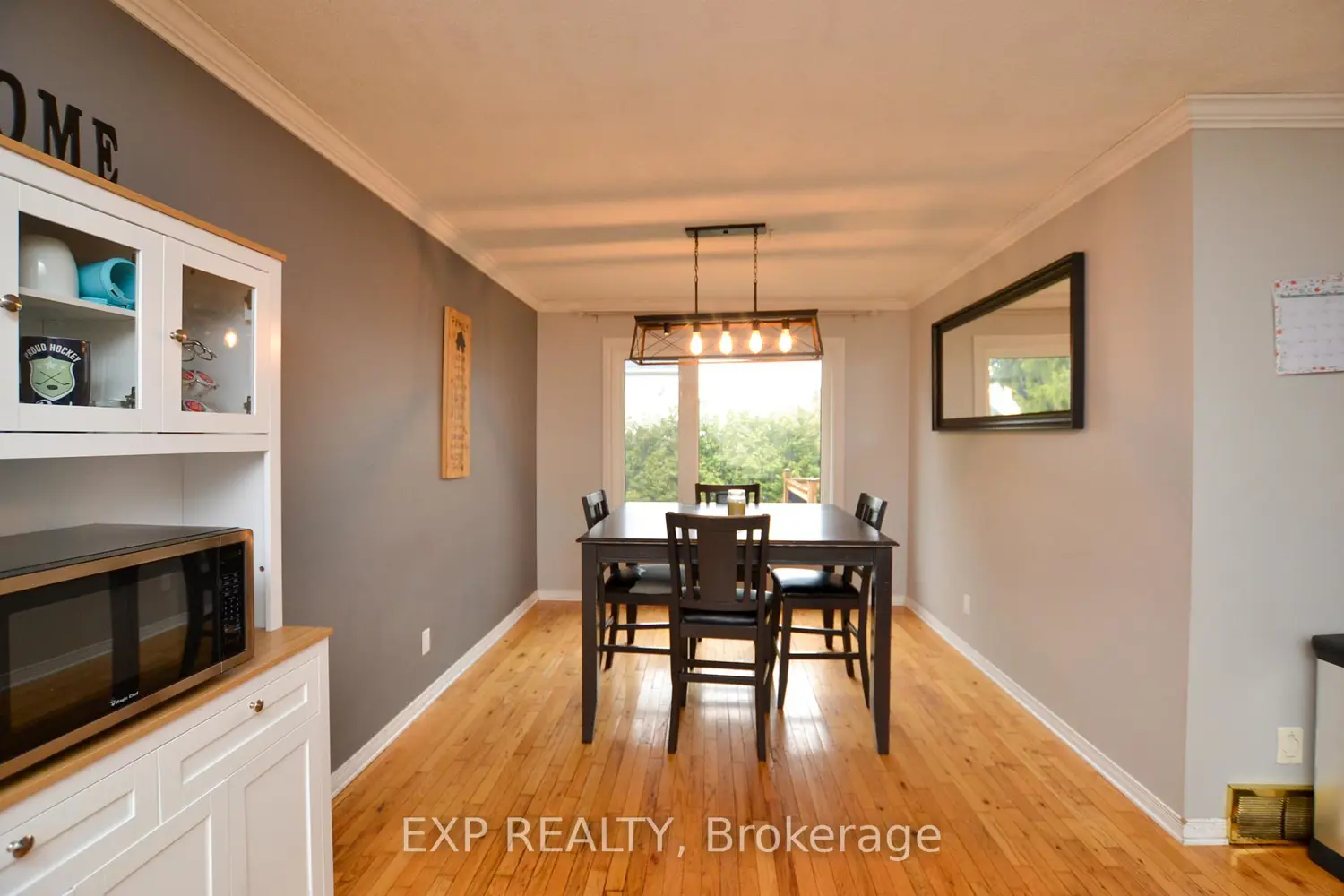 965 Belvedere Avenue photo 3